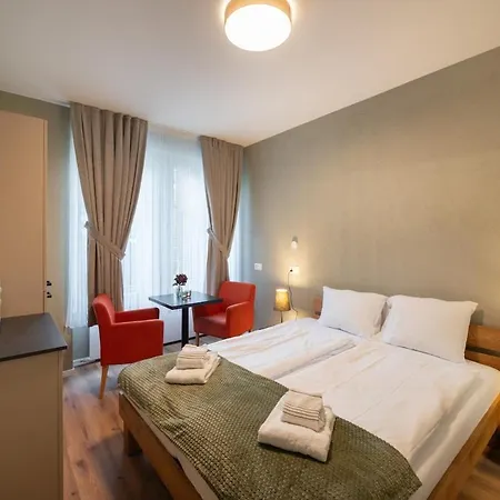 Apartment Betweenlakes Ground Floor West
